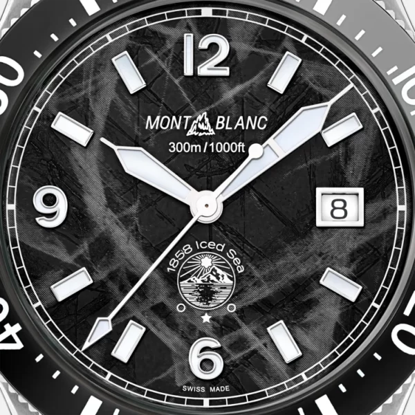 dong ho Montblanc 1858 Iced Sea Automatic Date mat so