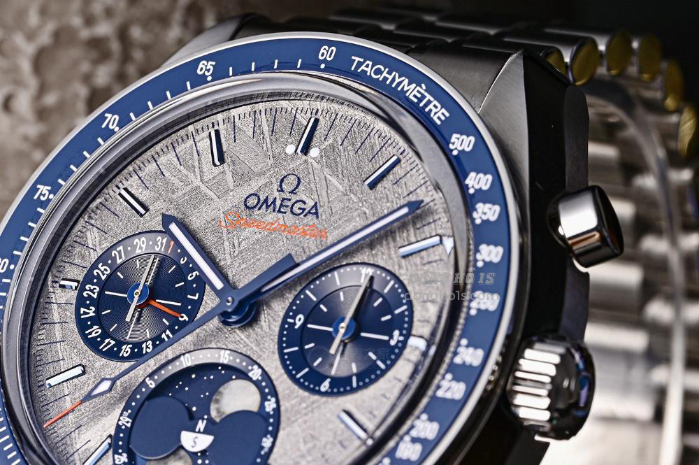 Omega Speedmaster 304.30.43.52.06 (4)