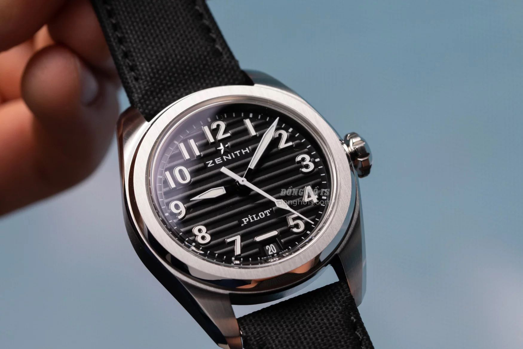 Pilot-doc-quyen-cua-zenith