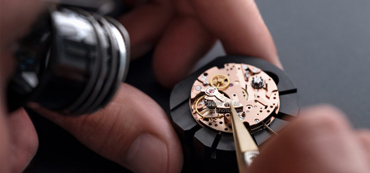 (Calibre 321 với trữ cót 55 giờ)