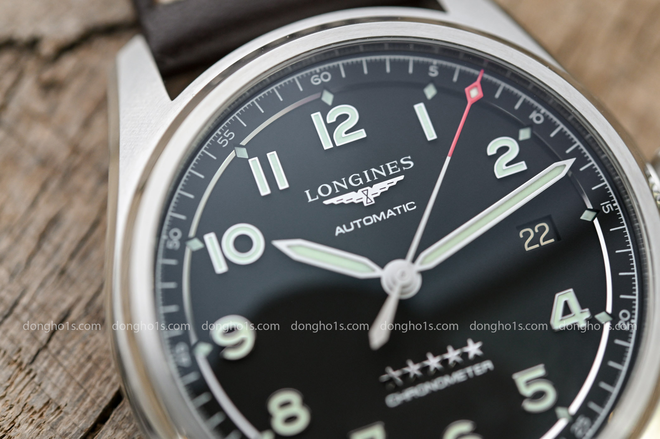 dong ho phi cong tot nhat cua longines (3)