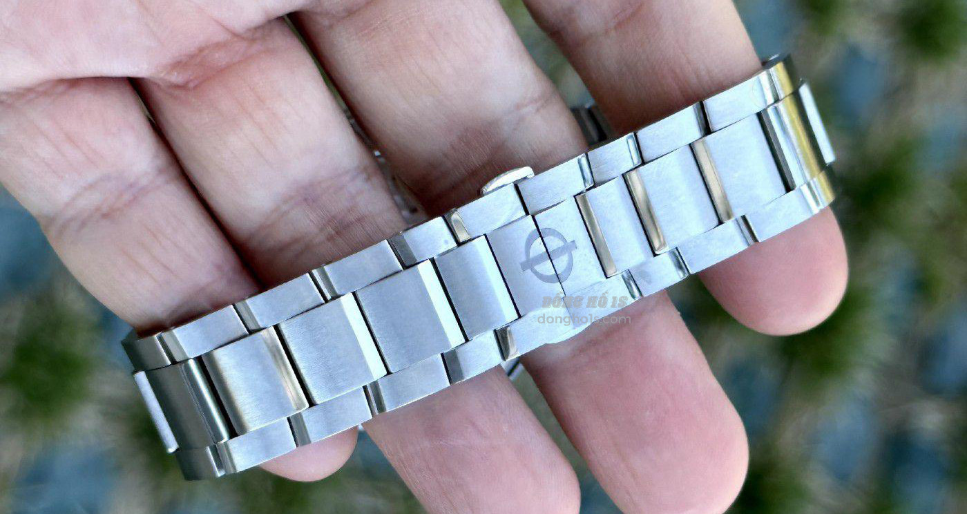 Riviera 10827 (1) Riviera 10827 (1)