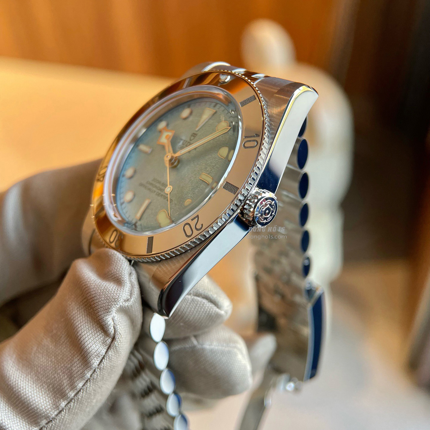 Tudor Black Bay 54 M79000 0001 (7) Tudor Black Bay 54 M79000 0001 (7)