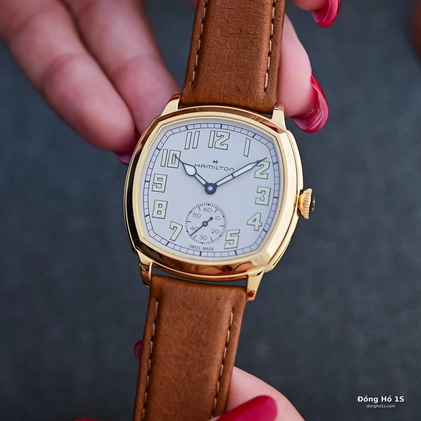 Mặt số trắng xước satin của Hamilton American Classic 34mm